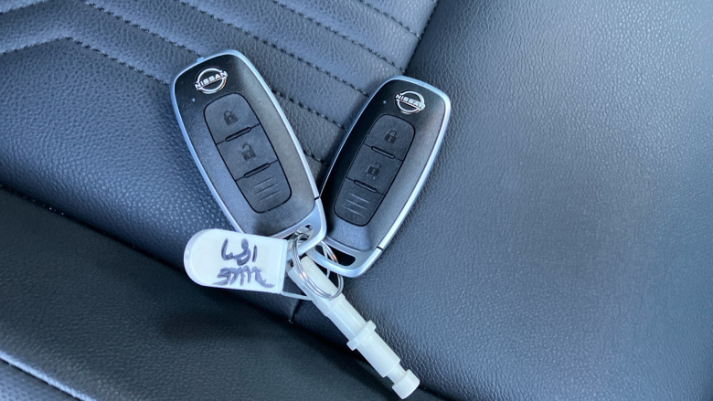 Nissan Juke 1.0 DiG-T Tekna 5dr Petrol Hatchback